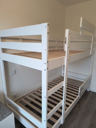 Litera Mydal IKEA Blanca Madera. Perfecto estado.