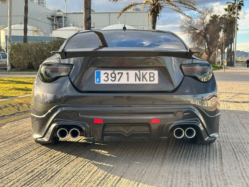 Toyota GT 86 kit TRD, motor nuevo - foto 1