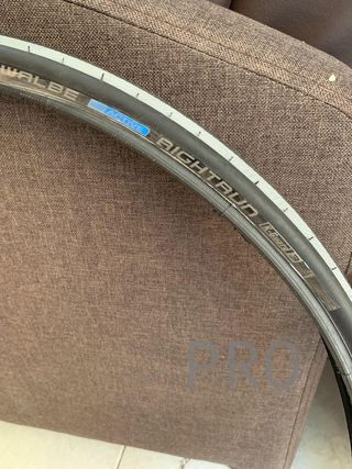 Schwalbe Right Run Neumáticos