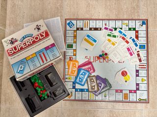 Juego de mesa Superpoly de Luxe