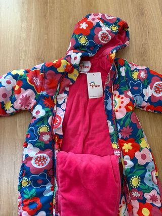 Mono invierno floral desmontable. 18-24meses