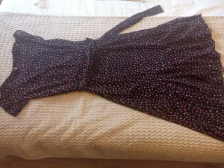 Vestito pois nero e fucsia