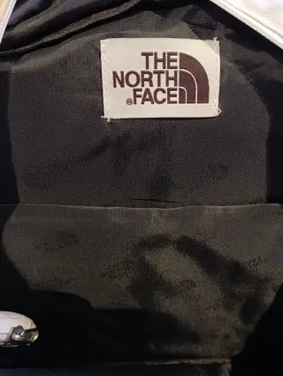 Mochila The North Face Beige y Negra