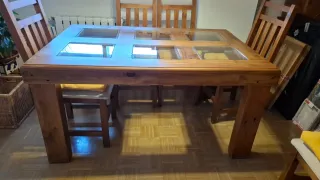 Mesa comedor madera y cristal + 6 sillas rústicas