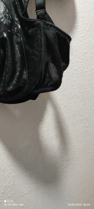 Sujetador negro con encaje