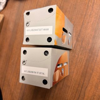 Cafetera Tassimo Bosch con 2 cajas de 8 sin abrir