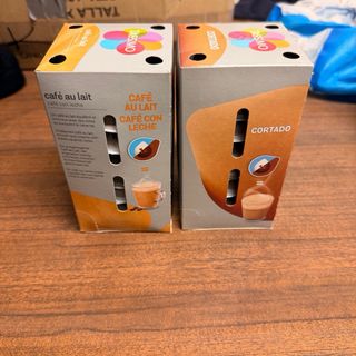 Cafetera Tassimo Bosch con 2 cajas de 8 sin abrir