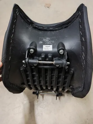 Asiento Triumph Tiger 1200