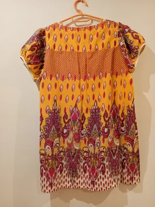 Blusa Multicolor Estampada talla mediana