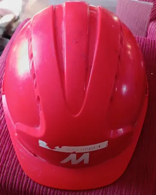 Casco de seguridad rojo