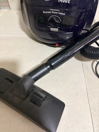 Aspirador Monix TurboMax Compact 1400E