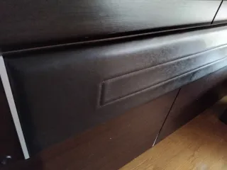 Mesillas de noche y cabecero de madera