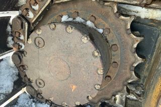 Excavadora Hyundai 110D 7 con herramientas