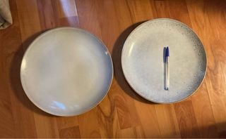 2 fuentes o platos grandes. El Corte Inglés.