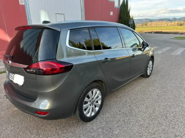 Opel Zafira 2019
