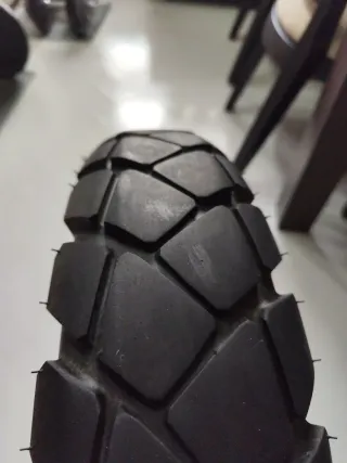 Neumático delantero y trasero  Metzeler Tourance