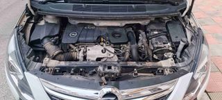 Opel Zafira Tourer 2016