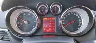 Opel Zafira Tourer 2016