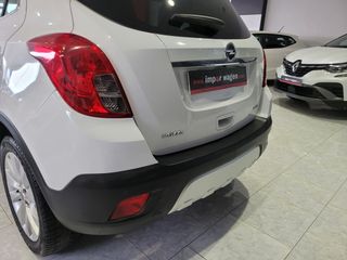 Opel Mokka 136cv, navegador, 6 vel , cámara,  18"