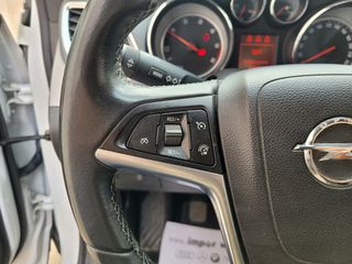 Opel Mokka 136cv, navegador, 6 vel , cámara,  18"