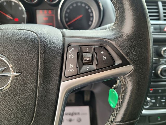 Opel Mokka 136cv, navegador, 6 vel , cámara,  18"