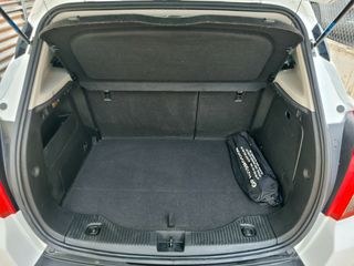 Opel Mokka 136cv, navegador, 6 vel , cámara,  18"