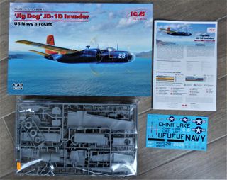 Maqueta Avión ICM 'Jig Dog' JD-1D Invader 1:48