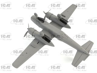 Maqueta Avión ICM 'Jig Dog' JD-1D Invader 1:48