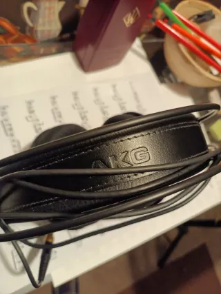 Auriculares AKG K501
