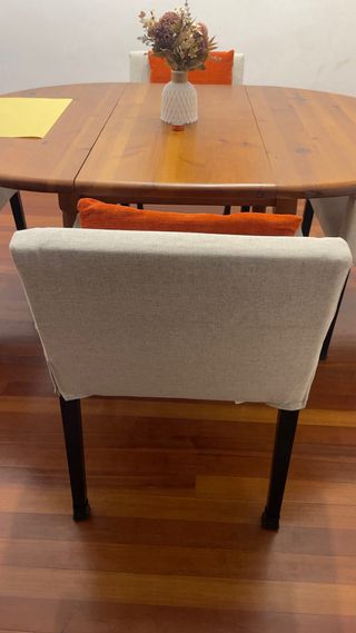 4 Sillas IKEA “MARENAS” con fundas beige