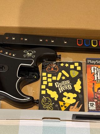 Guitar Hero de Playstation 2 y Guitarra