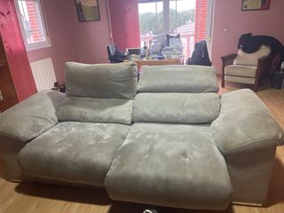 Sofá 3+2 plazas tela y madera con puf incluidos