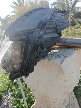 Faro Delantero Derecho Volkswagen Touareg III