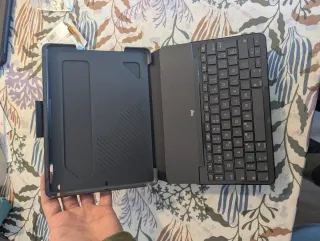 Funda Teclado Logitech Slim Folio iPad 5/6