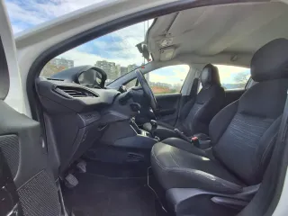 ✅️PEUGEOT 208 1.4 HDI 5-PUERTAS✅️