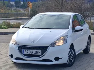 ✅️PEUGEOT 208 1.4 HDI 5-PUERTAS✅️