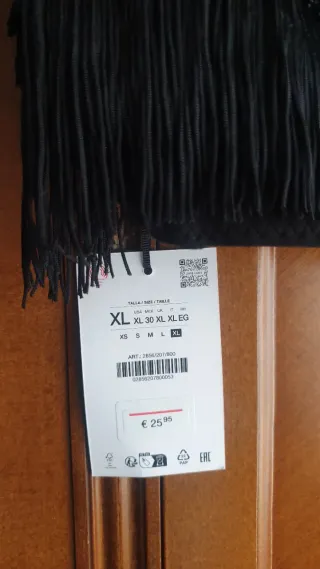 Top Zara Kate Moss Flecos Negro Talla XL