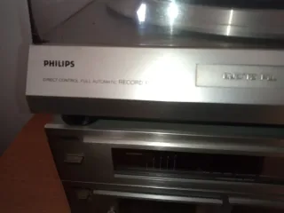 Sólo venta en persona  Equipo de música Philips
