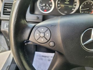 MB C 180 K, 156cv, único prop, 6 vel, espejos abat