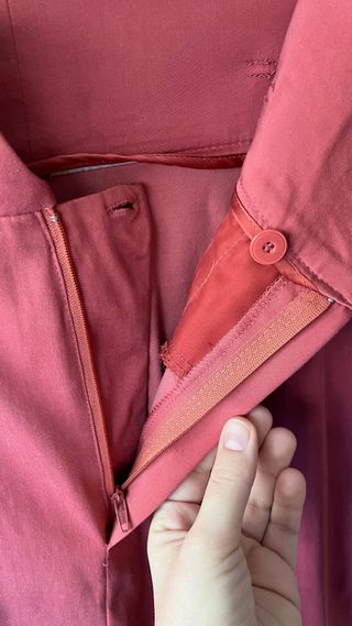 Pantalón de traje burdeos