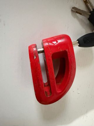 Antirrobo moto Radical rojo Candado
