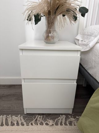 Mesita de noche Ikea Malm blanca