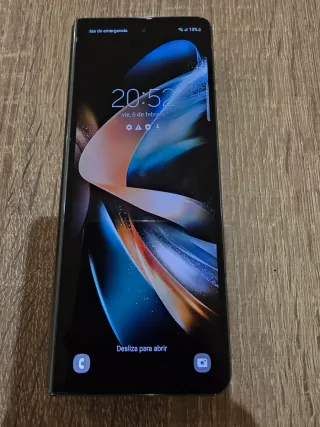 Samsung Galaxy Z Fold4