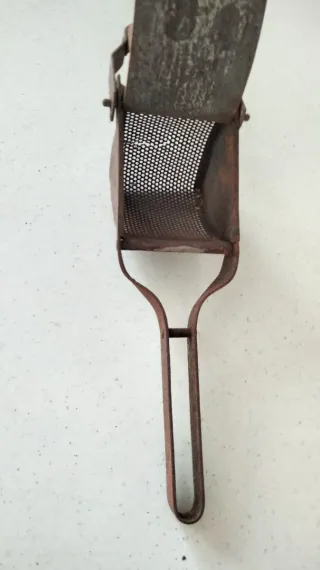 Prensa manual de hierro