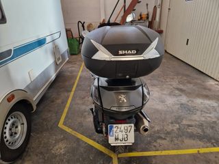 Peugeot 400 Triciclo