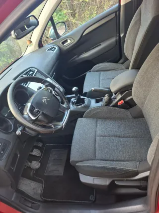 Citroen C4 2016 impecable 2 dueño