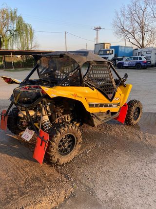 Yamaha YXZ 1000R buggy