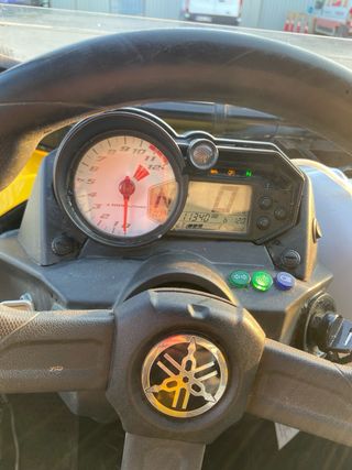 Yamaha YXZ 1000R buggy