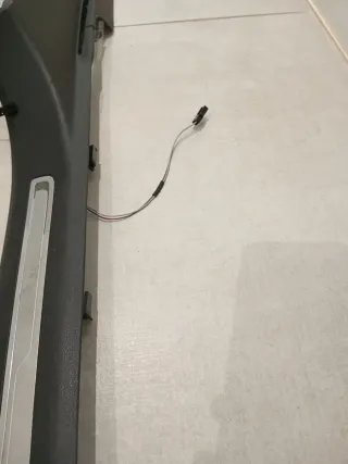 Umbrales Iluminados VW Tiguan R-Line 5NA