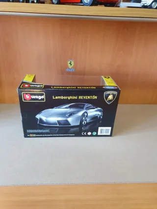 Lamborghini Reventón Bburago  scala da 1/18